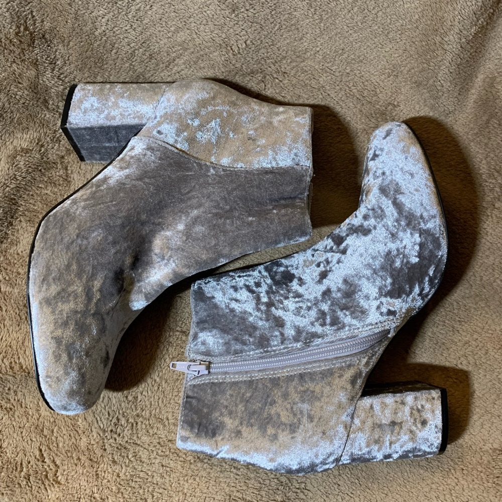 Diba Silver Crushed Velvet Side Zip Booties